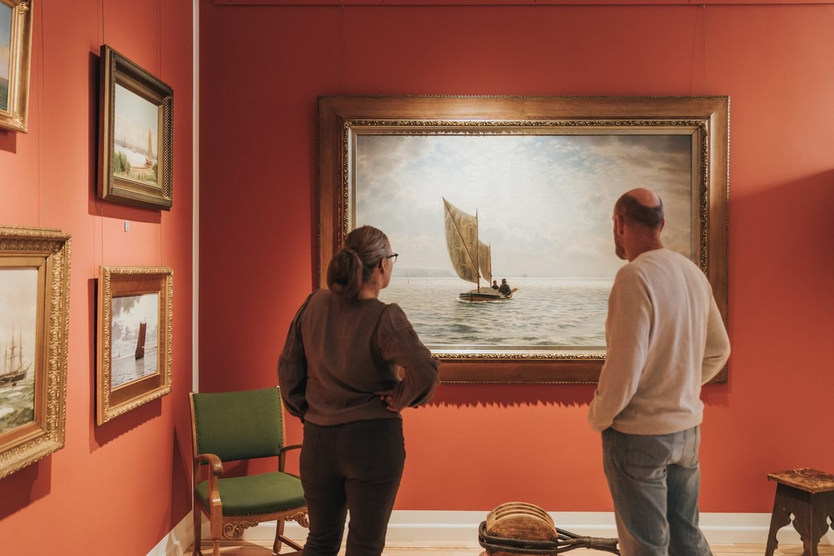 Besøgende på Søfartsmuseet i Marstal